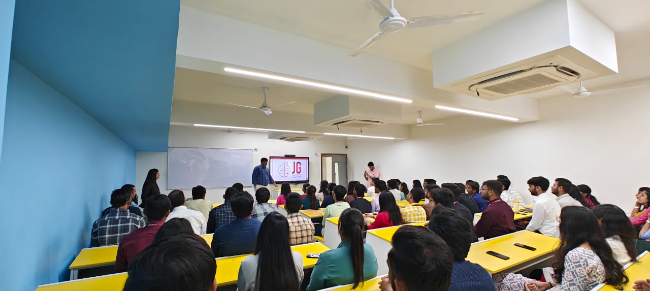 JG University organises industrial visit for its students - 23rd November, 2023
